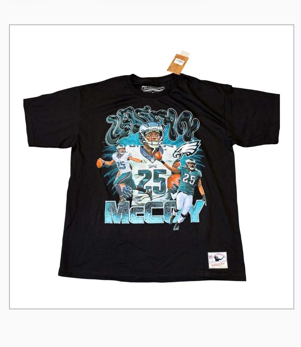 Mitchell & Ness Philadelphia Eagles LeSean McCoy NFL Collage Redux T-Shirt